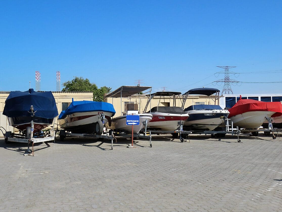 Çeşme Tekne Kara Park