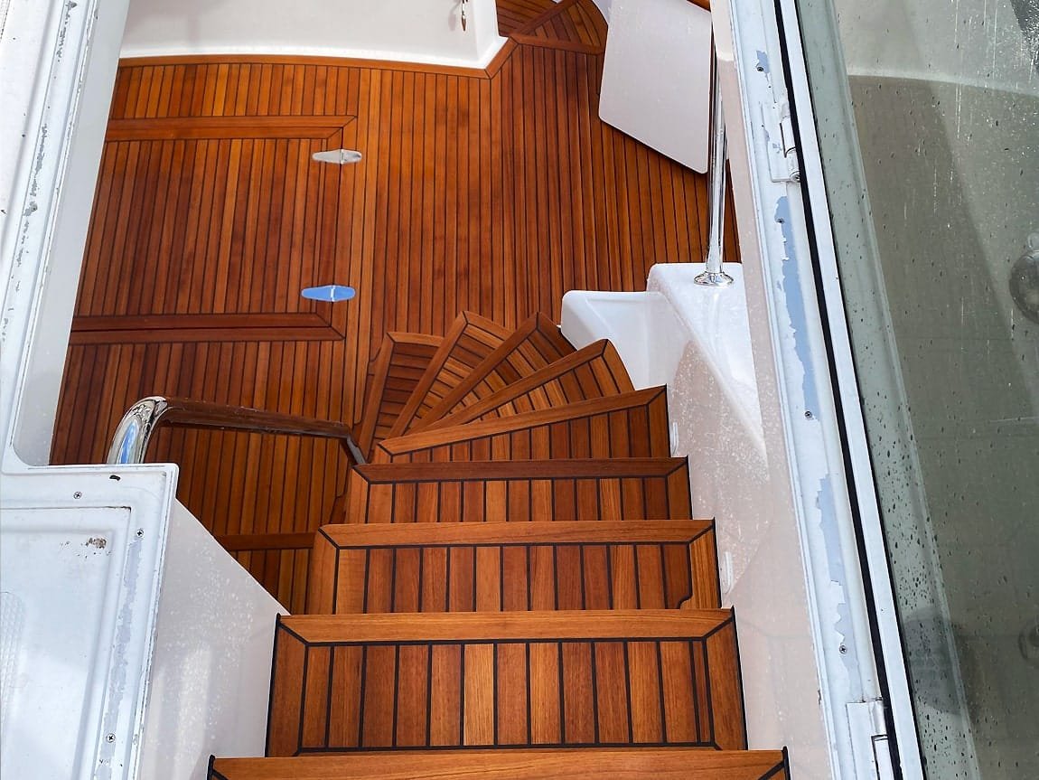 Çeşme'de Profesyonel Tekne Marangoz İşçiliği ve Ahşap Onarım