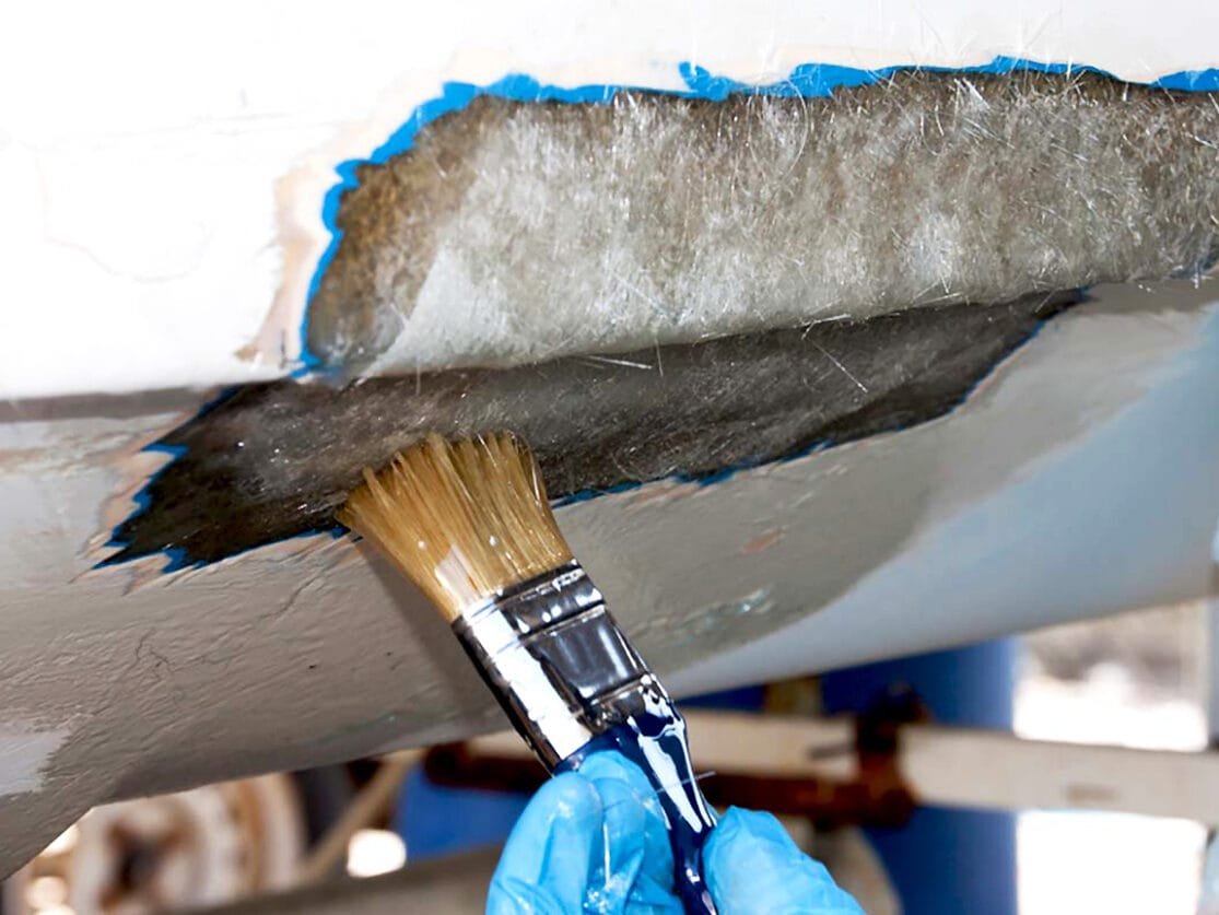 Çeşme'de Polyester Tekne Onarım ve Bakım Hizmeti